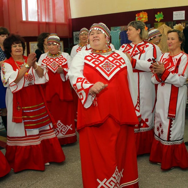 Праздник «Кёр пуянлахе» начался с плясок под частушки