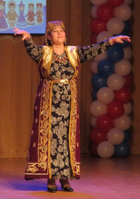 Узбекский танец  от Гульнары Халиевой.